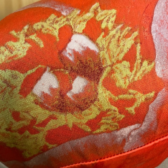 Karen by Simonsen Mercy too abstract floral top . Denmark designer . - Picture 9 of 10